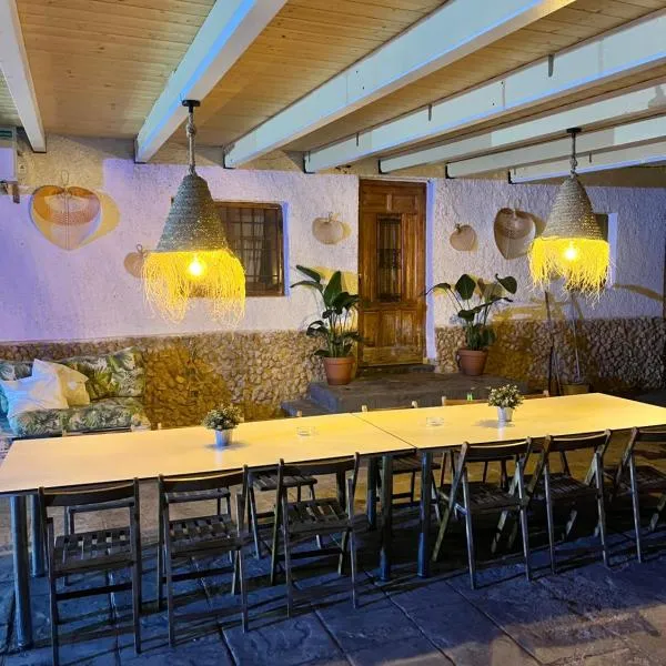 Chalets para cumples infantiles y findes de semana y vacaciones, hotel di Vilamarxant