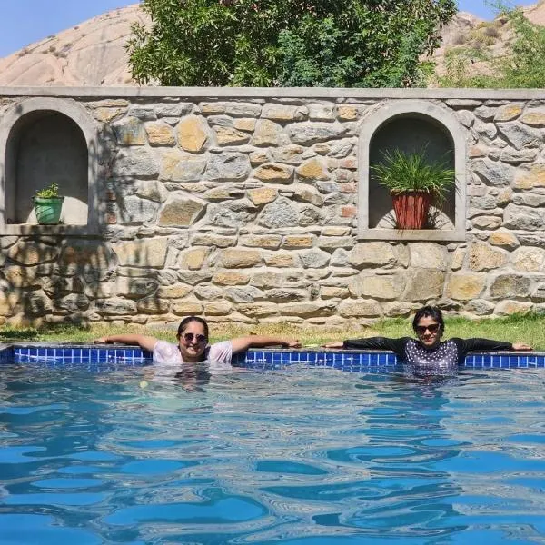 Jawai Balwant villas, hotel in Bijāpur
