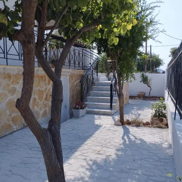 παραδοσιακό και ήρεμο καταλυμα, hotel en Salamina