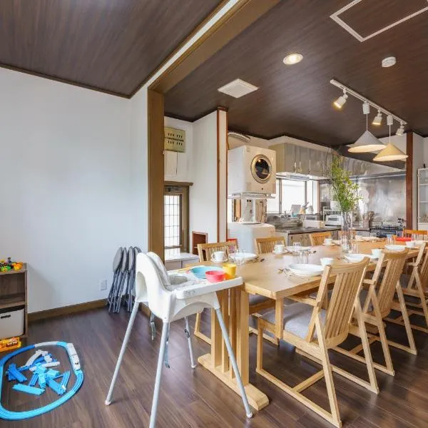 Nagashima Onsen Villa Kuwana ,Family & Group Stay with Private Onsen, hotel di Kuwana