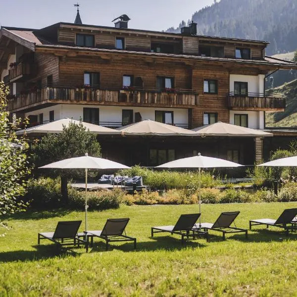 Ski & Bike Hotel Wiesenegg, hotel a Saalbach Hinterglemm