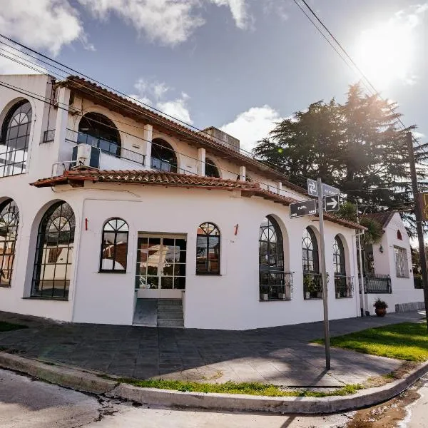Apart Hotel Explora Tandil, hotel in Tandil