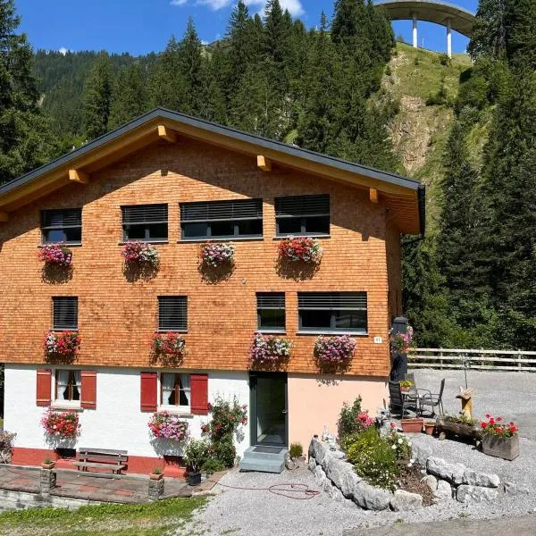 Haus Waldegg، فندق في شروكين