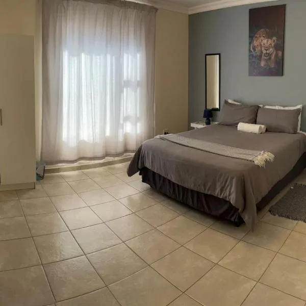 MV self-catering 3 Units, hotel en Bloemfontein