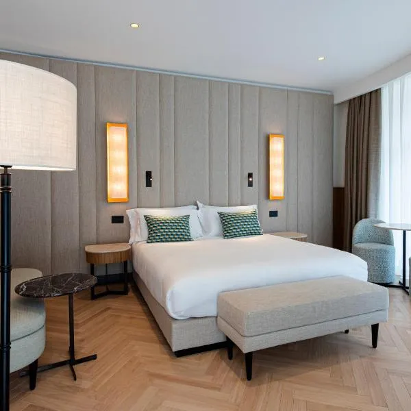 Circle6 Rome, hotel v Římě