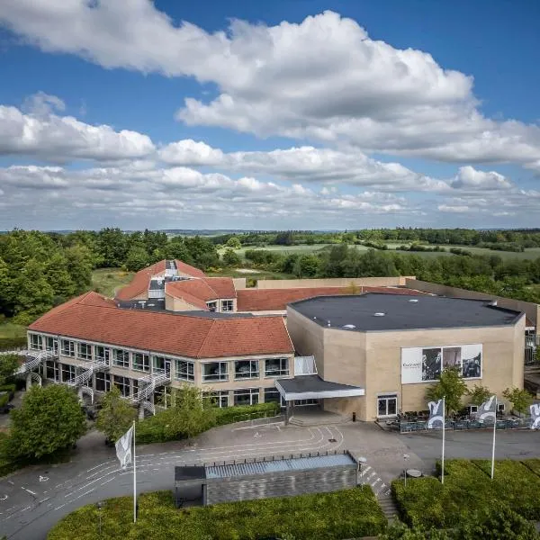 卡姆維爾克瑞比巴克酒店，斯科平的飯店