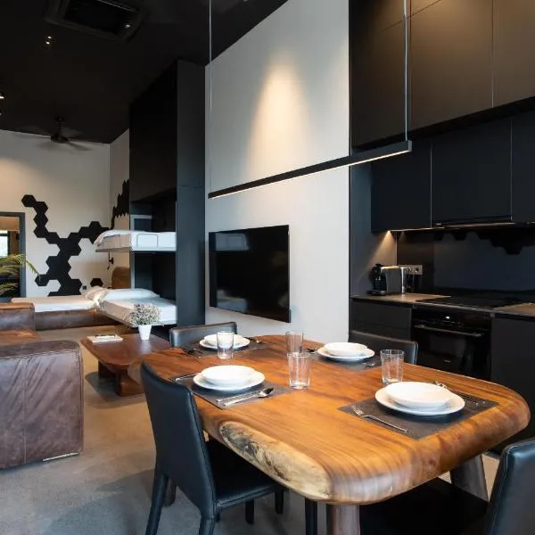 Central loft 60 m2 ideal for small families, hotel sa Valencia