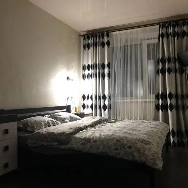 чудова охайна квартира, hotel v destinácii Sumy