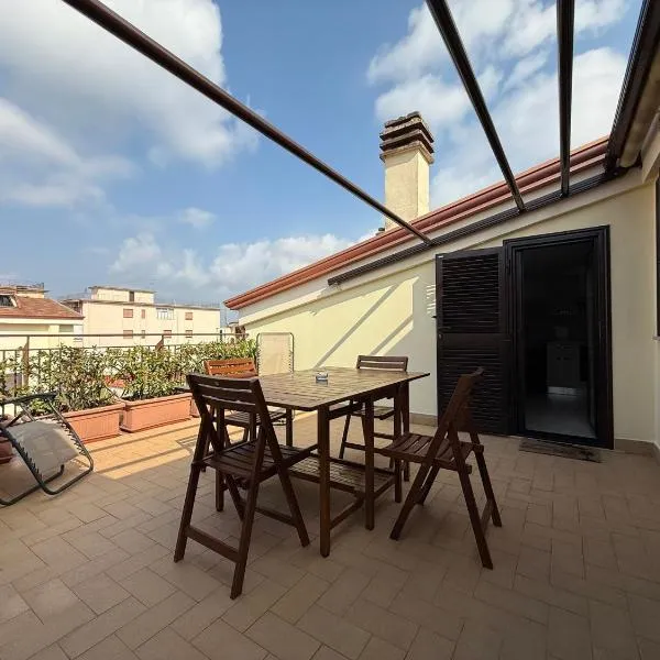Caly Home, hotel in Caserta
