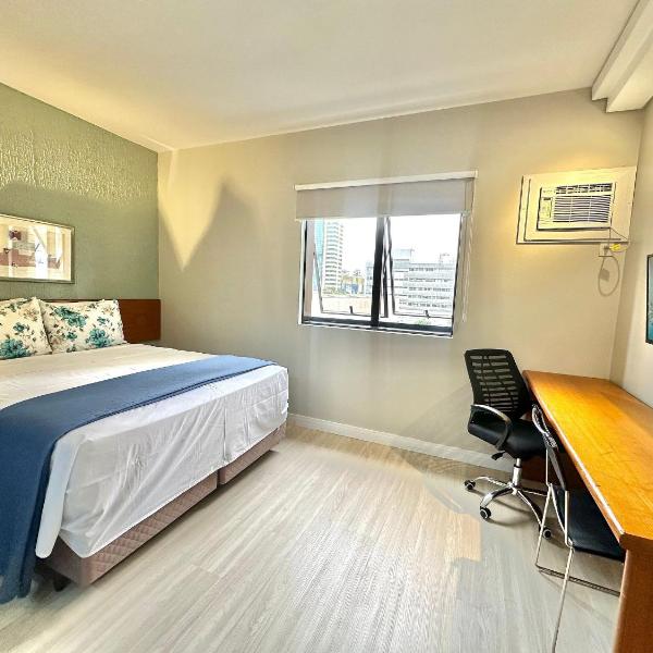 Design & Conforto: Flat Esquina da Av. Ibirapuera