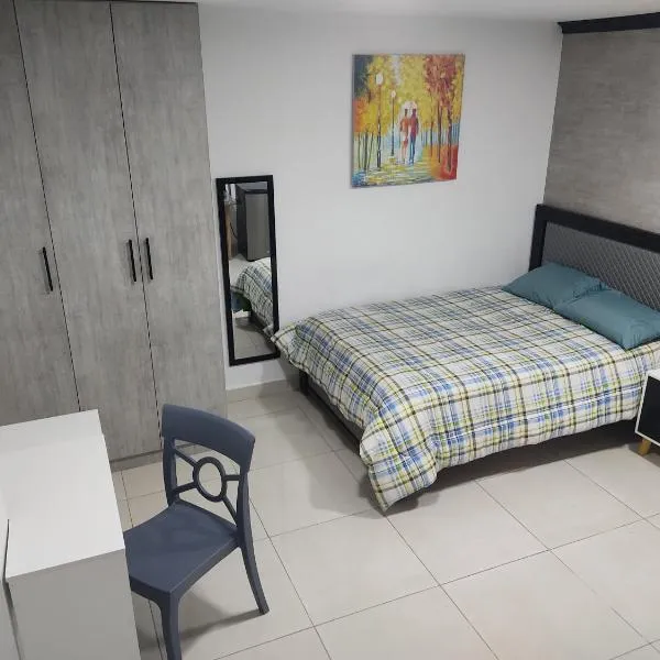 Minisuit, Loja, hotel in Loja