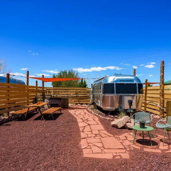 The Outpost Grand Canyon, hotel v destinaci Williams