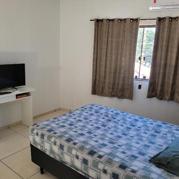 Quarto com banheiro compartilhado