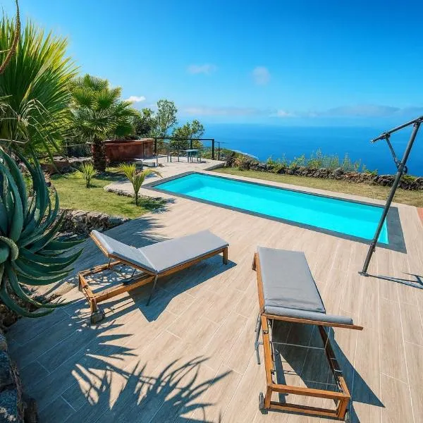 Villa El Topo -Piscina privada - Private pool - by Rural La Palma, hotel in El Pinillo