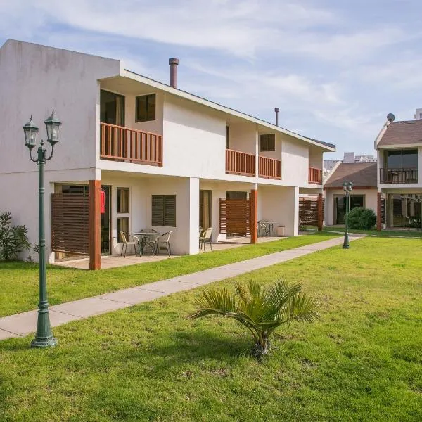 Cabañas Las Añañucas V, hotel u gradu La Herradura