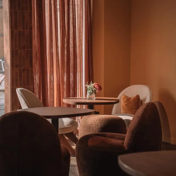 SKIPR Hotel - adults only，安特衛普的飯店