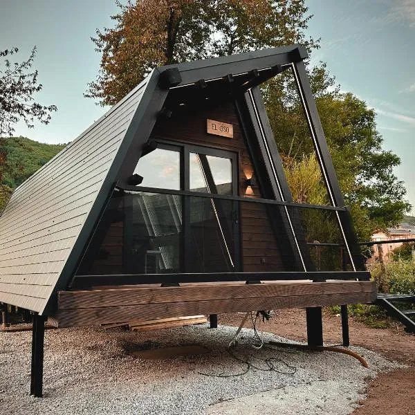 Camping Lobo Camp, hotel di Boca de Huérgano