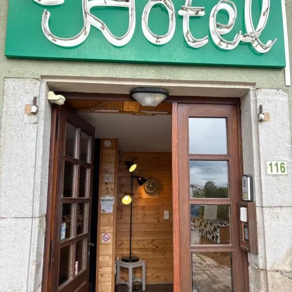 Le Saint Vincent, hotel em Apremont