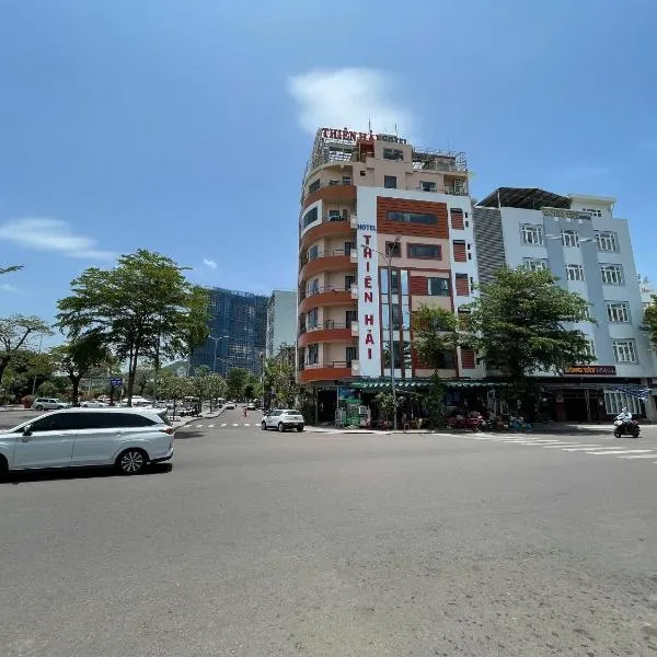 Khách sạn Đông Tây Quy Nhơn, hotel v mestu Quy Nhon