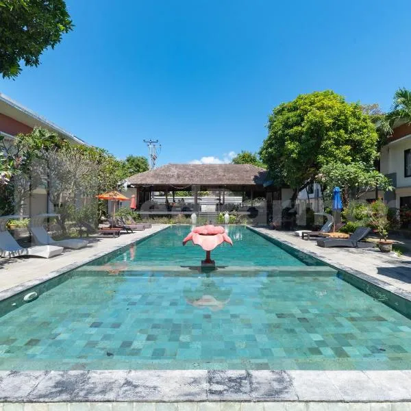 Ozz Hotel Kuta Bali manage by Ozz Group, hotel in Kuta