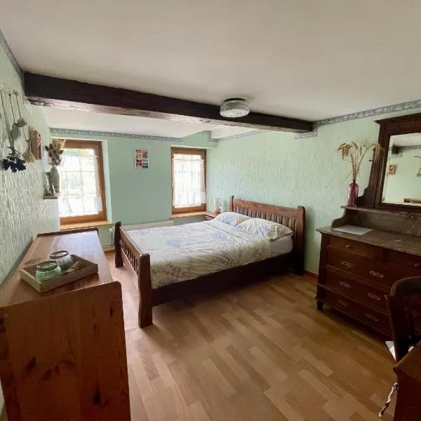 Chambre double à louer, hotel em Kirrberg