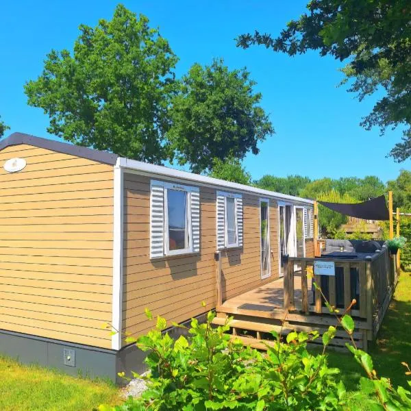 EnJoy Natur, See und Meer Chalet Lauwersoog- 1-6 Pers- 3 Schlafzimmer, 2 Badezimmer- Frühes Einchecken ab 14 Uhr, khách sạn ở Lauwersoog