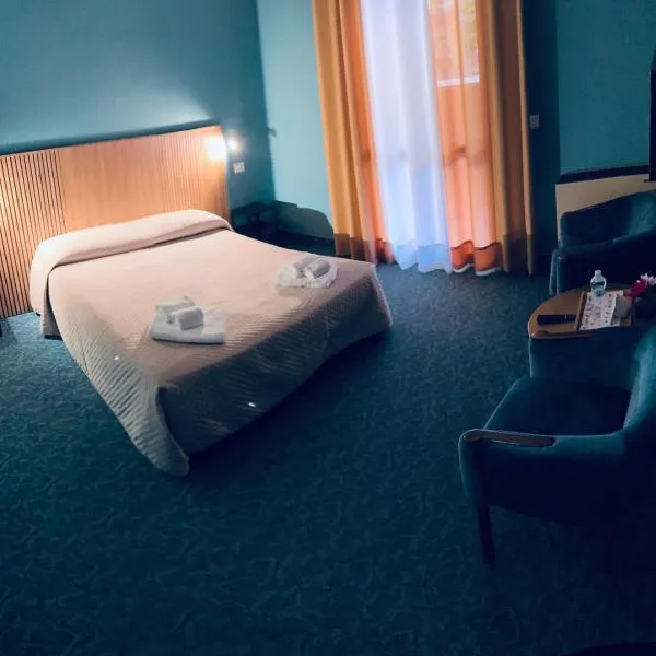 Hotel Rey's, hotel in Montegrotto Terme
