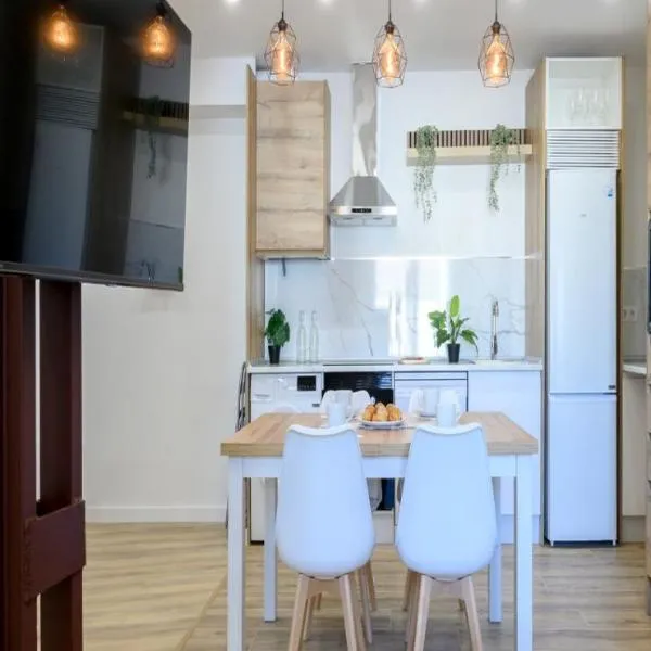 APT-Inside the Wall-Family,Games,Relax,History, хотел в Авила