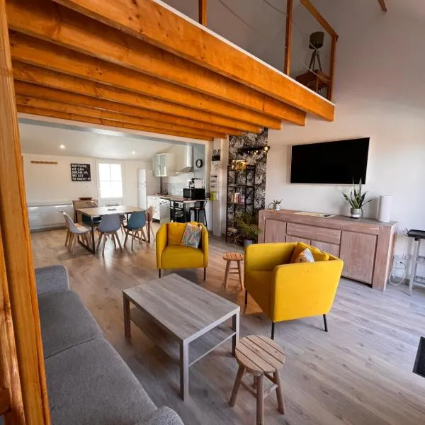 Aux Pas Sages, 4 logements mitoyens, proche mer, hotel in Saint-Jean-de-Monts