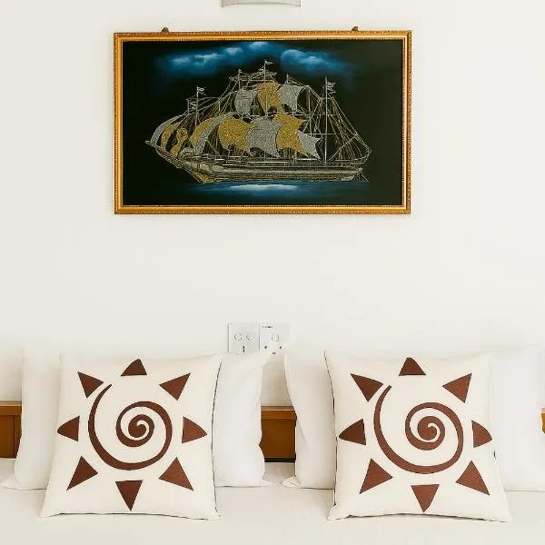 South View residence 02, hotel in Boossa