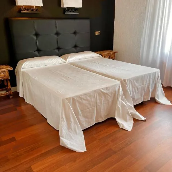 Hospedium Hotel Juan II, hotel a Toro
