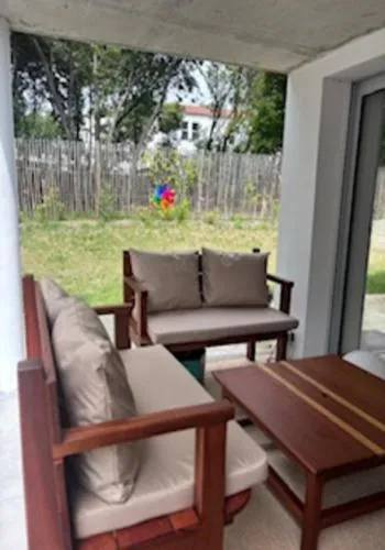 Appartement 1 chambre avec jardin, terrasses, parking gratuit, hotel u gradu La Rošel