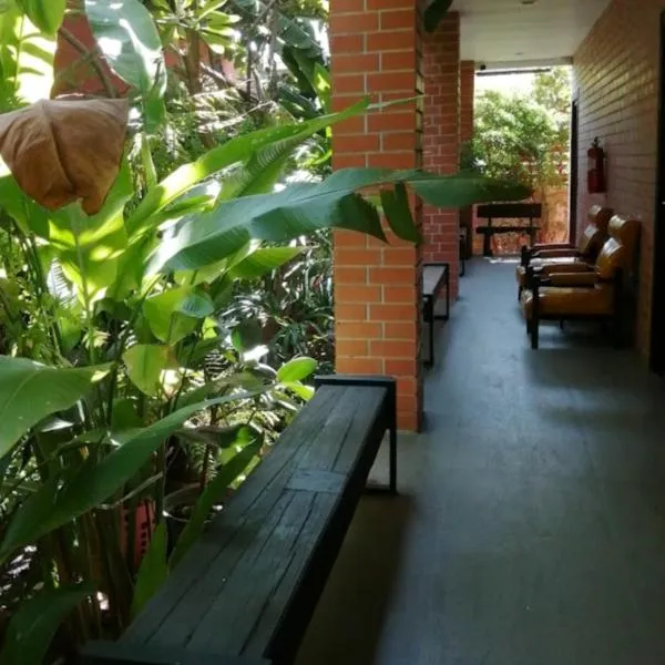 Sleep สลีพพ, hotel v destinaci Ban Bung Sam Phan Nok