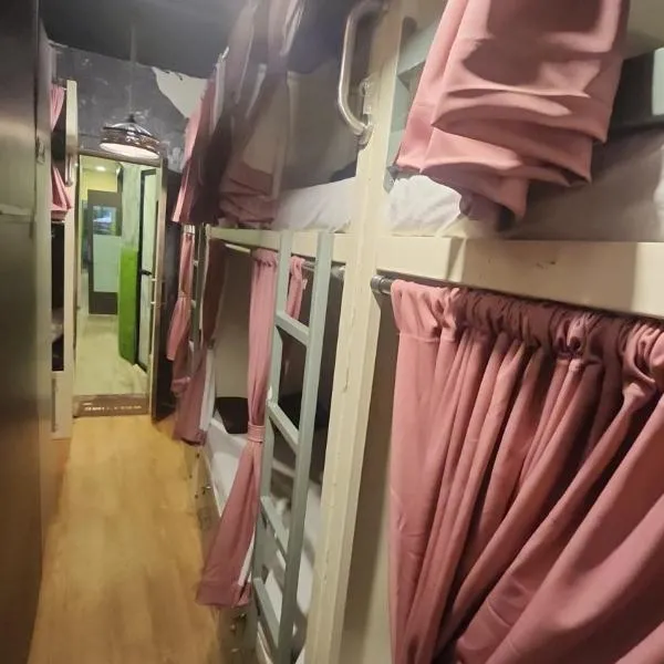 Lucky beds pg and hostel photo 2