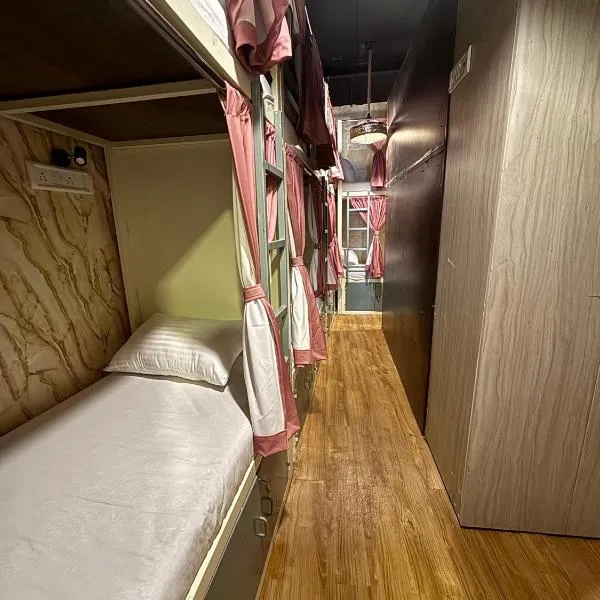 Lucky beds pg and hostel