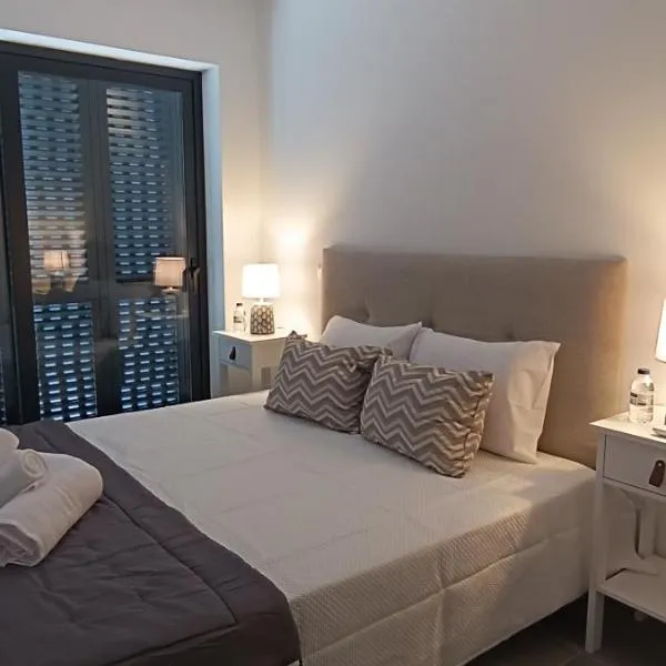 Skynest 59 Faro Airport Guest House, hotel in Faro