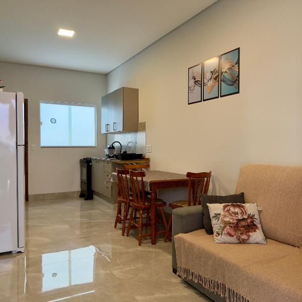 Apartamento mobiliado com Wi-Fi rápido