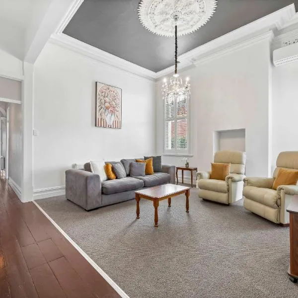 The Alto, Hotel in Ballarat