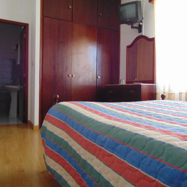 Residencia Beira Baixa, hotel v destinaci Monfortinho