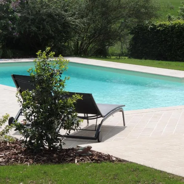 chambres d'hôtes le Boyer, hotel di Mantenay-Montlin