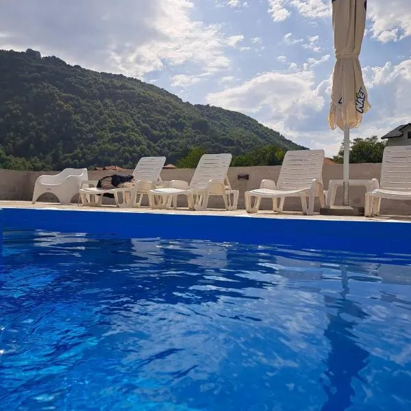 Apartmani Sunce Stara planina, hotel in Crni Vrh