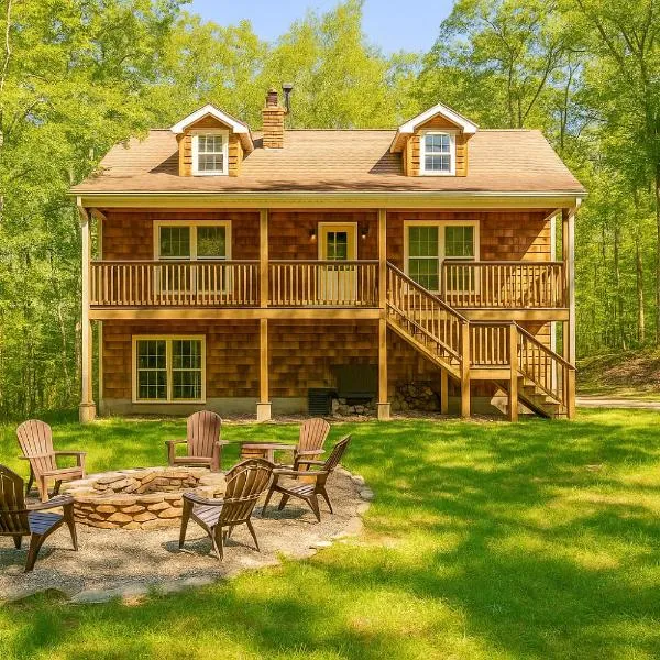 Cabin at Paradise Lake, hotel in Catskill