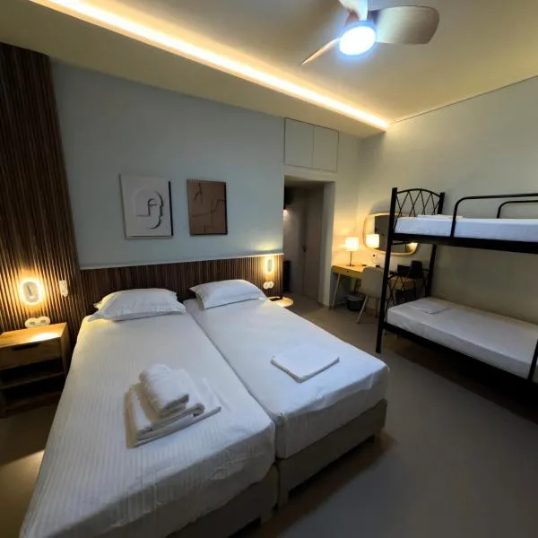 ISSA Thermi, hotel in Loutrópolis Thermís