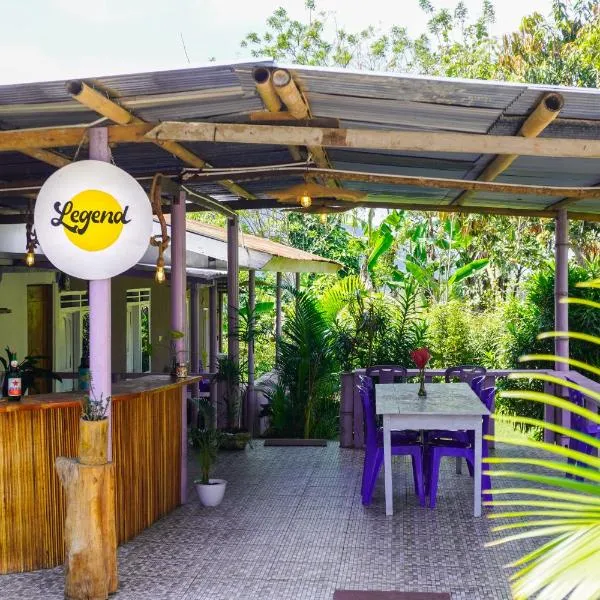 Legend Guesthouse, hotel in Kelimutu