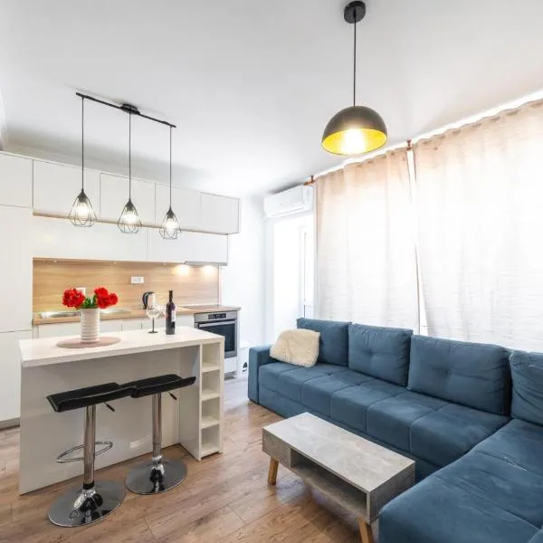 Modern Studio Apartman, hotel a Mlini