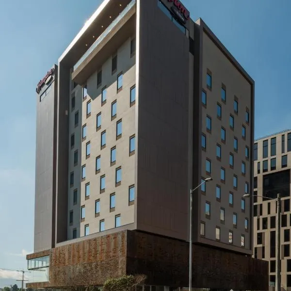 Hampton By Hilton Bogota Airport, hotel a Bogotá