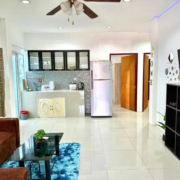 Warisa Grand 3 bedroom Villa, hotel v destinaci Pattaya South