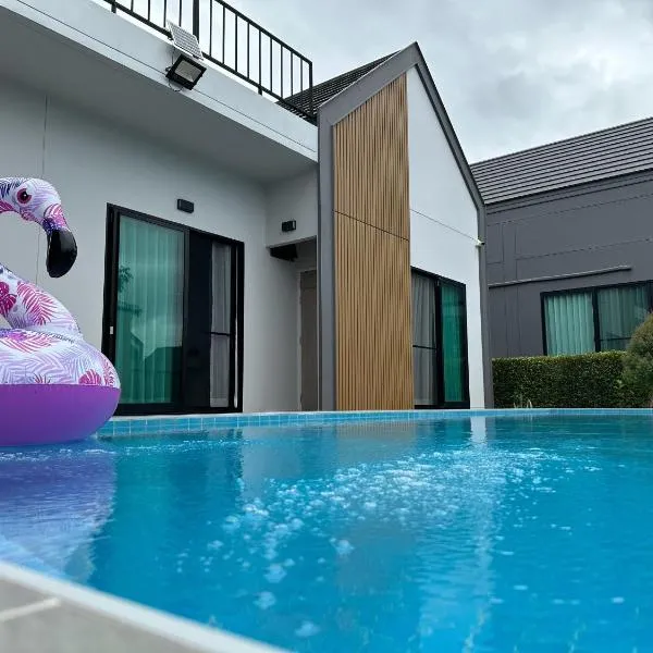Poolla Poolla Villa Khaoyai, Hotel in Pak Chong