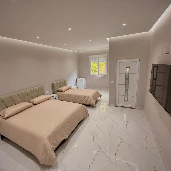 Selami GuestHouse, hotel em Peshkopi