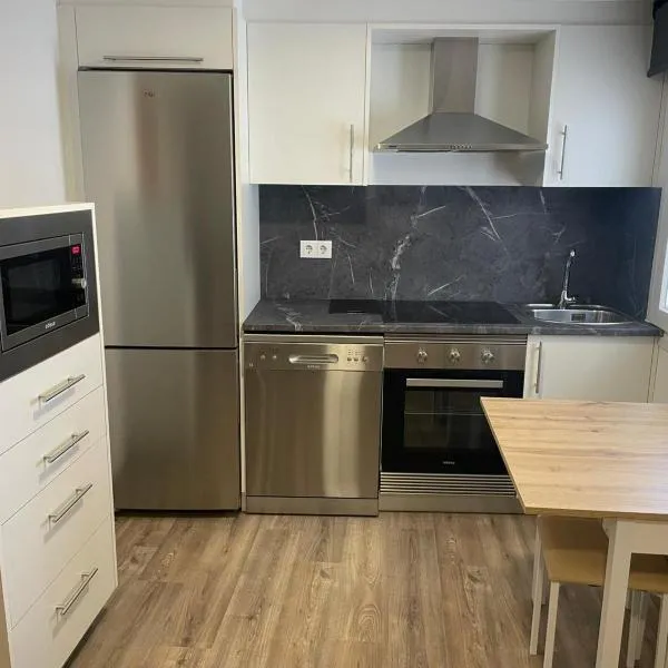 Apartamento Paseo Malécon Planta 3, hotel in Monforte de Lemos